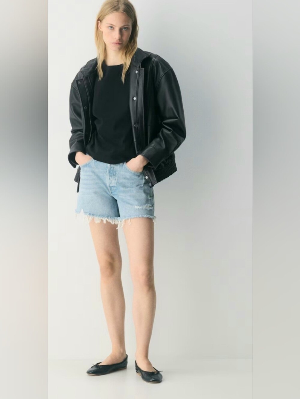 $158 Agolde Women's 34 Parker Long Cut Off Short Distressed Denim Raw Hem